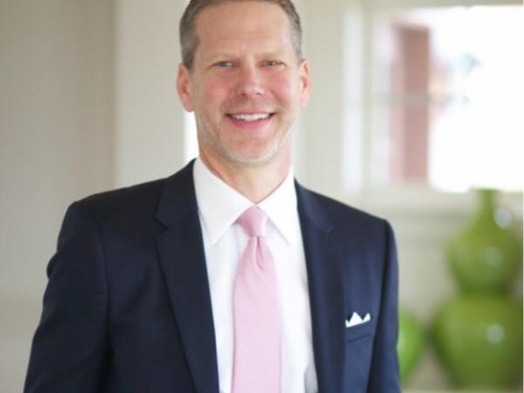 Snap首席财务官将离职 公司股票上涨近2%